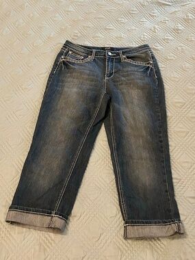 EARL JEAN Women’s Denim Low-rise Capris, Size 8